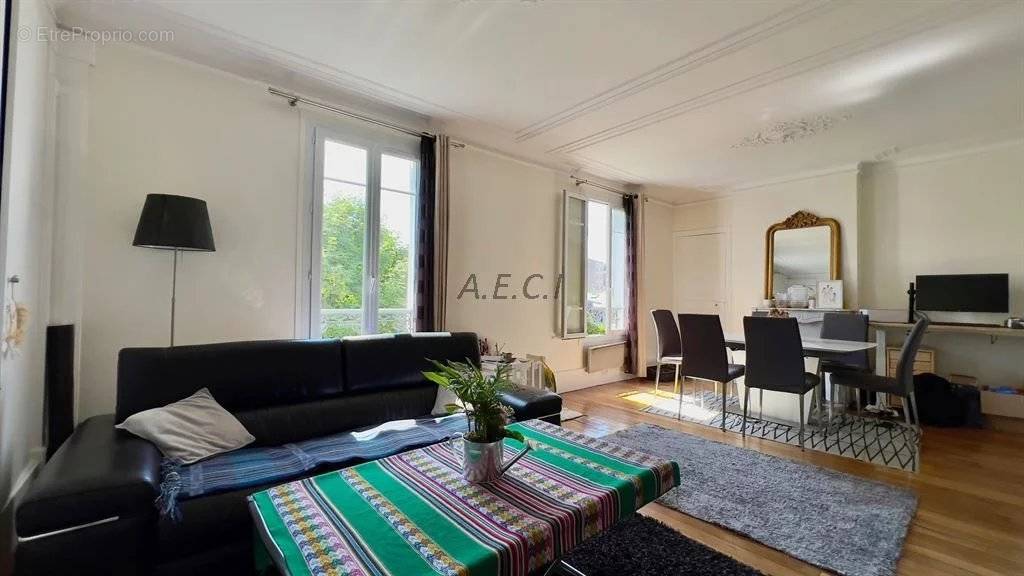 Appartement à ASNIERES-SUR-SEINE