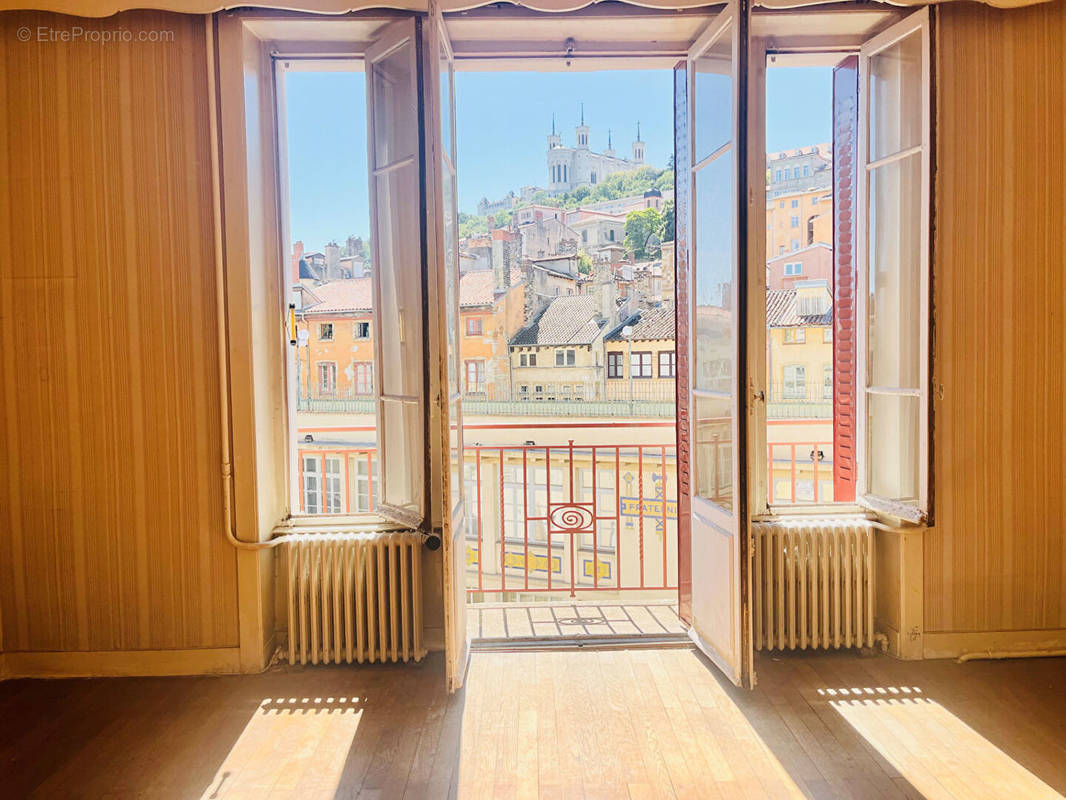 Appartement à LYON-5E