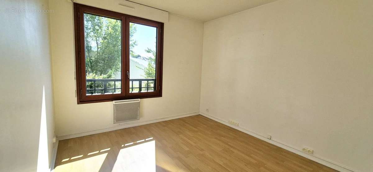 Appartement à ISSY-LES-MOULINEAUX