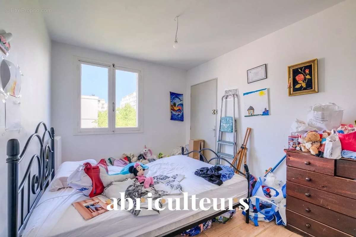 Appartement à MARSEILLE-9E