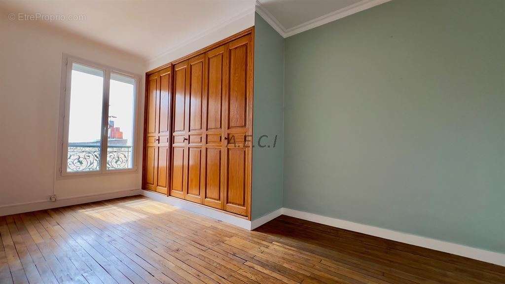 Appartement à ASNIERES-SUR-SEINE