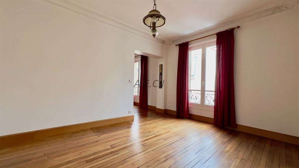 Appartement à ASNIERES-SUR-SEINE