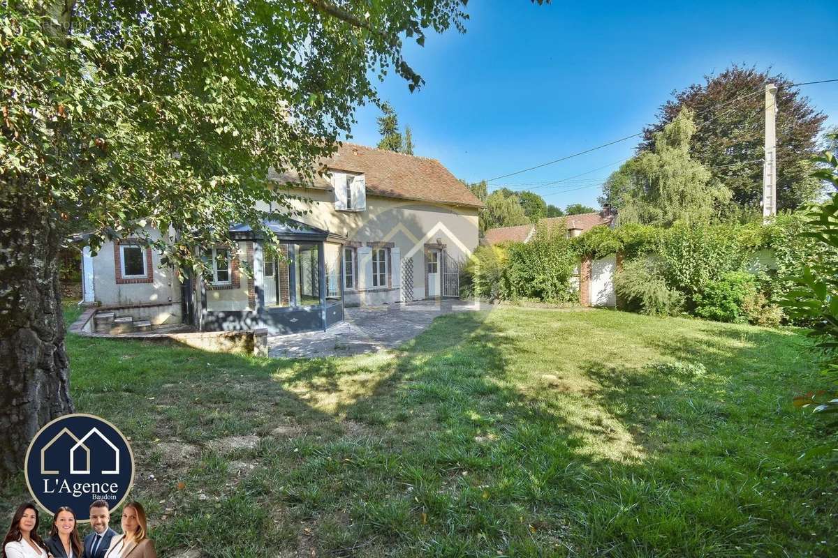 Maison à MAINTENON