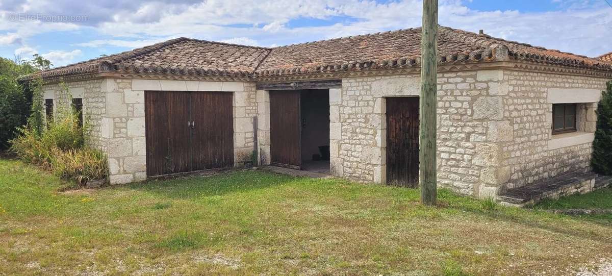 Maison à LAUZERTE