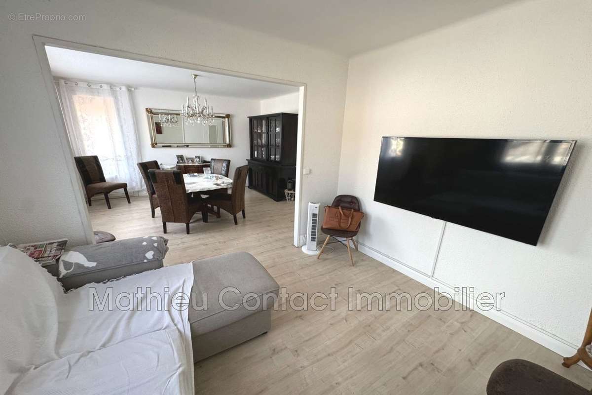 Appartement à NIMES