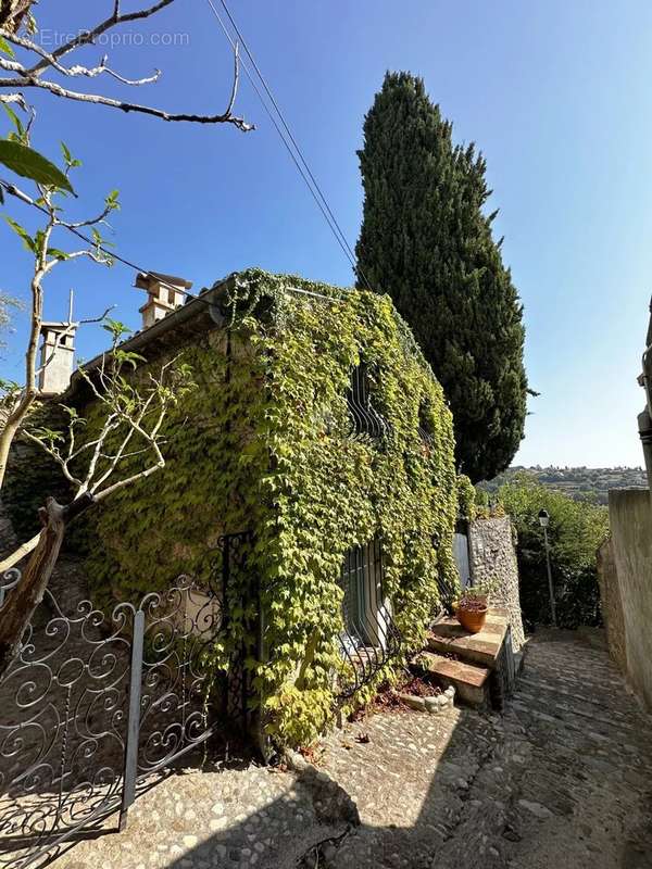 Maison à CAGNES-SUR-MER