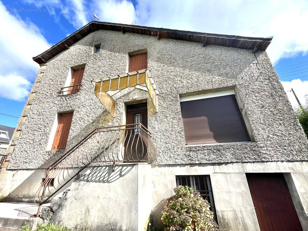 Maison à CHARLEVILLE-MEZIERES