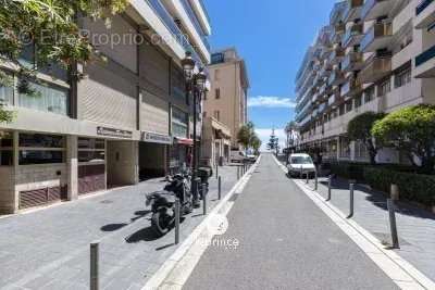 Parking à NICE