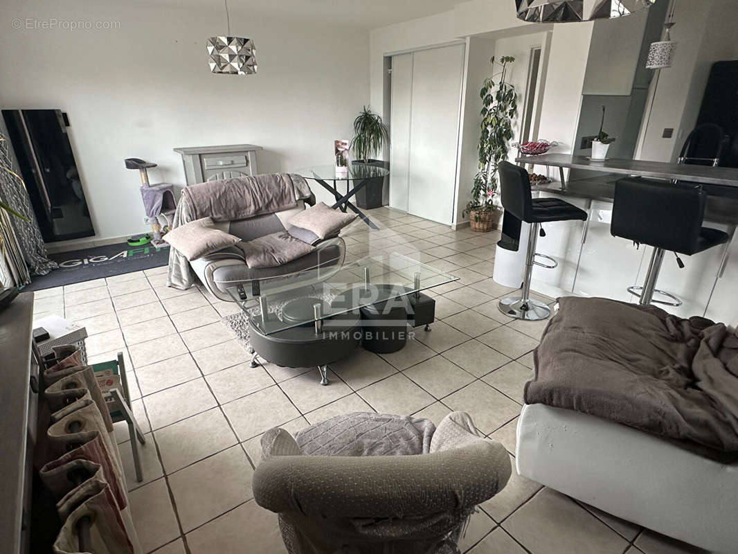 Appartement à HEROUVILLE-SAINT-CLAIR