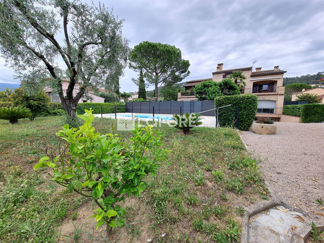 Appartement à MOUANS-SARTOUX