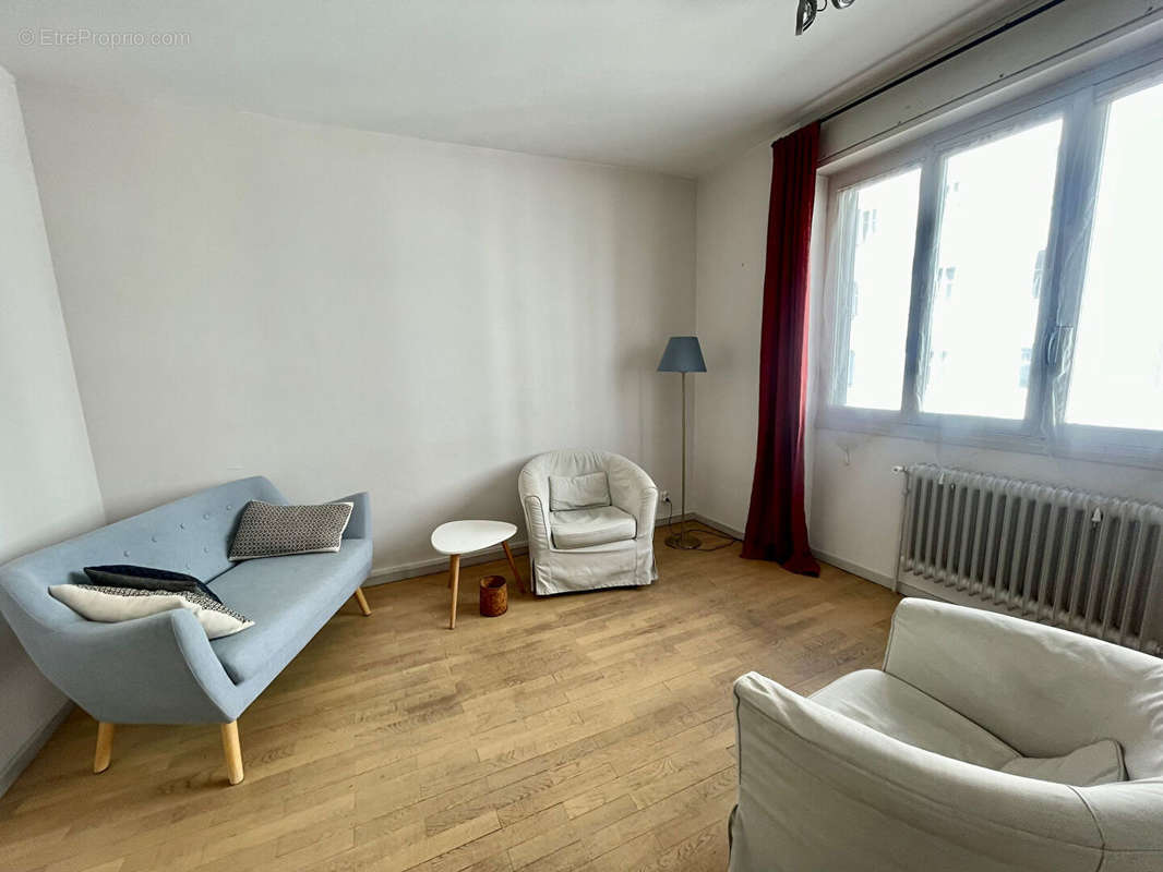 Appartement à LYON-6E