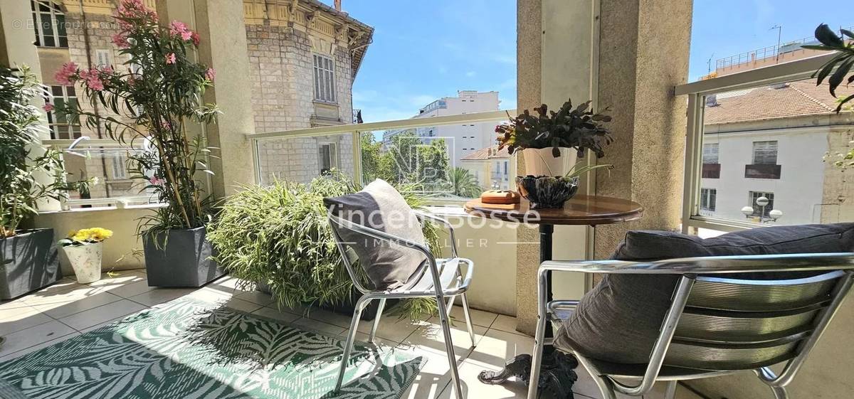 Appartement à CANNES