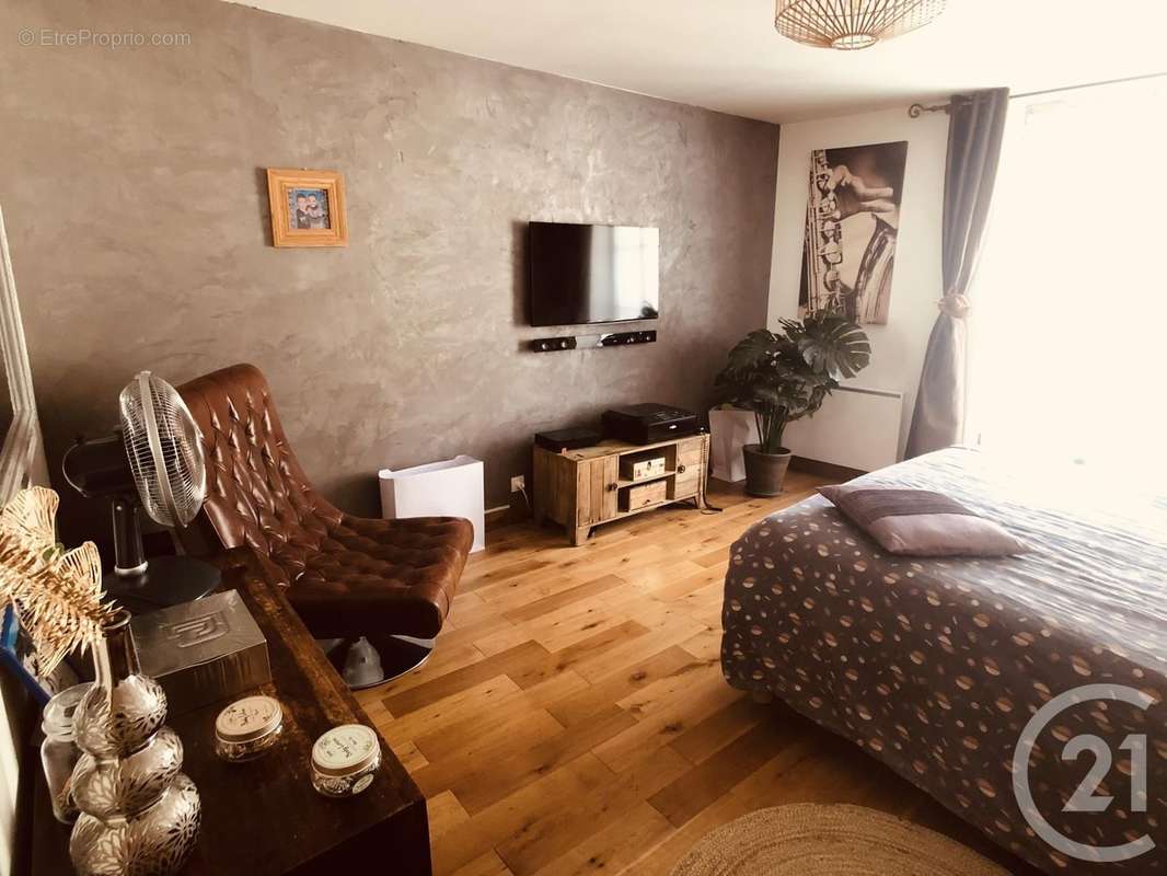 Appartement à PONTOISE