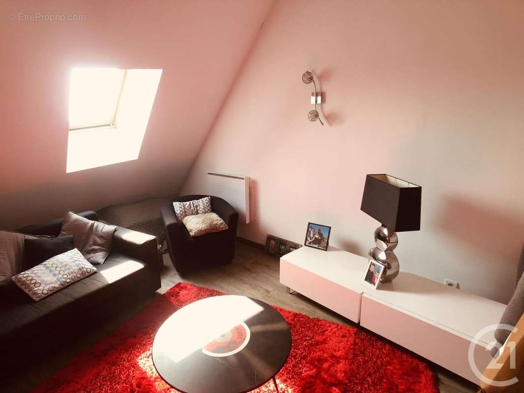 Appartement à PONTOISE