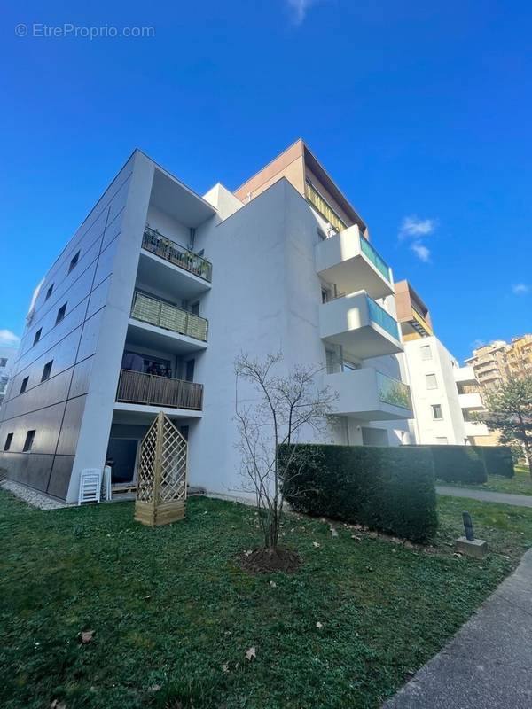 Appartement à LYON-7E