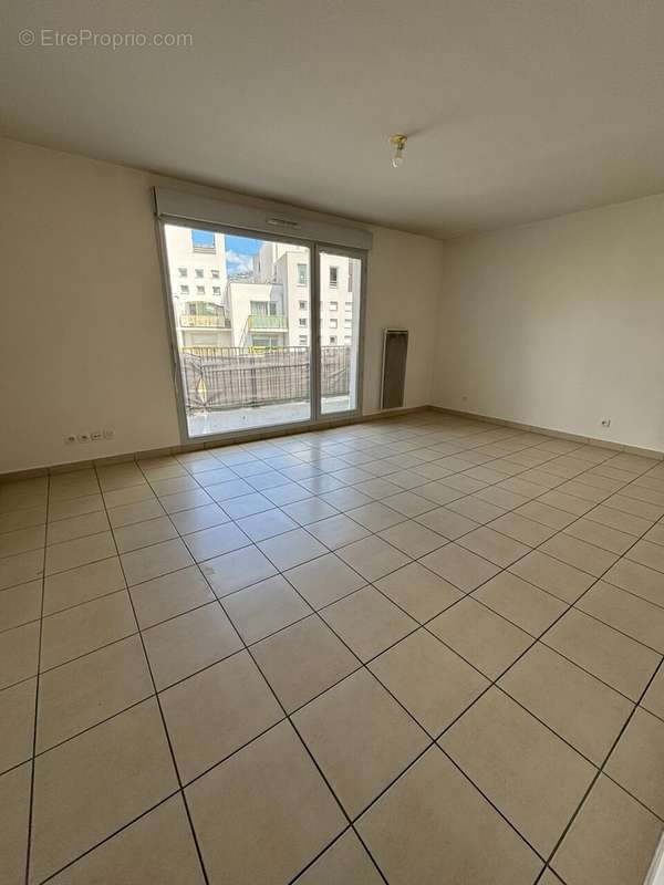 Appartement à LYON-7E