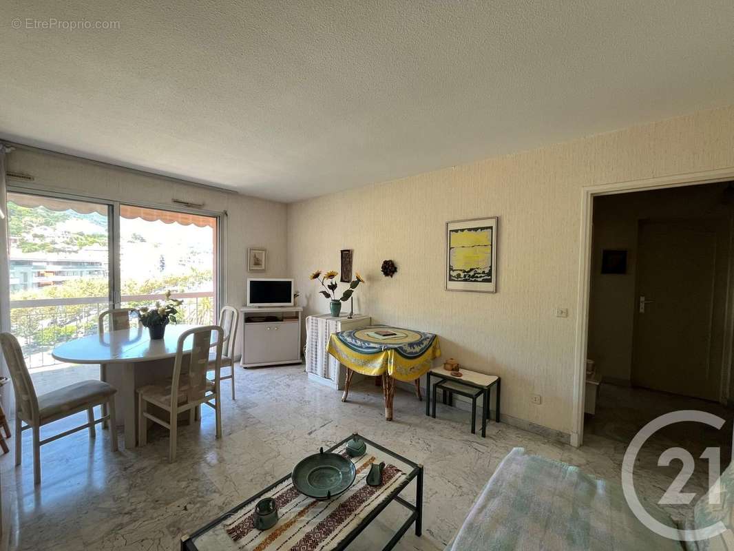 Appartement à MENTON