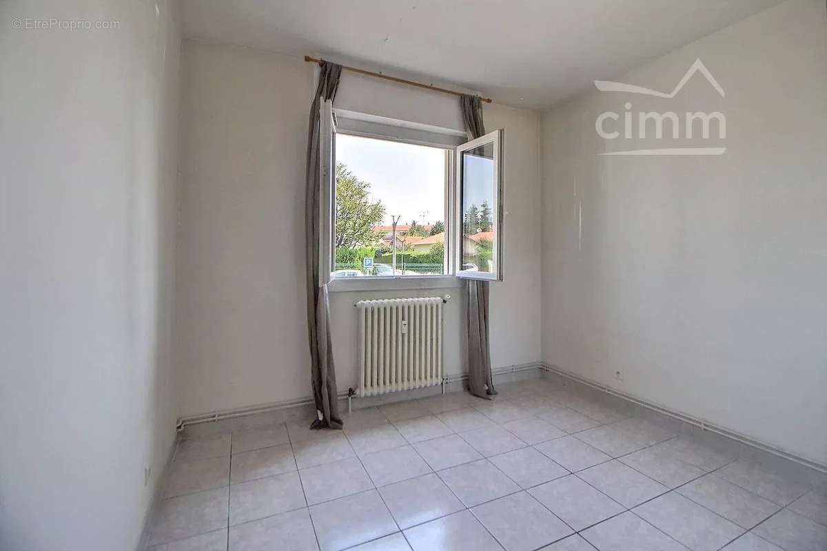 Appartement à CASTELNAU-LE-LEZ