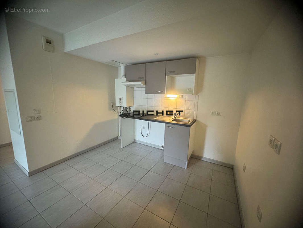 Appartement à BEGLES