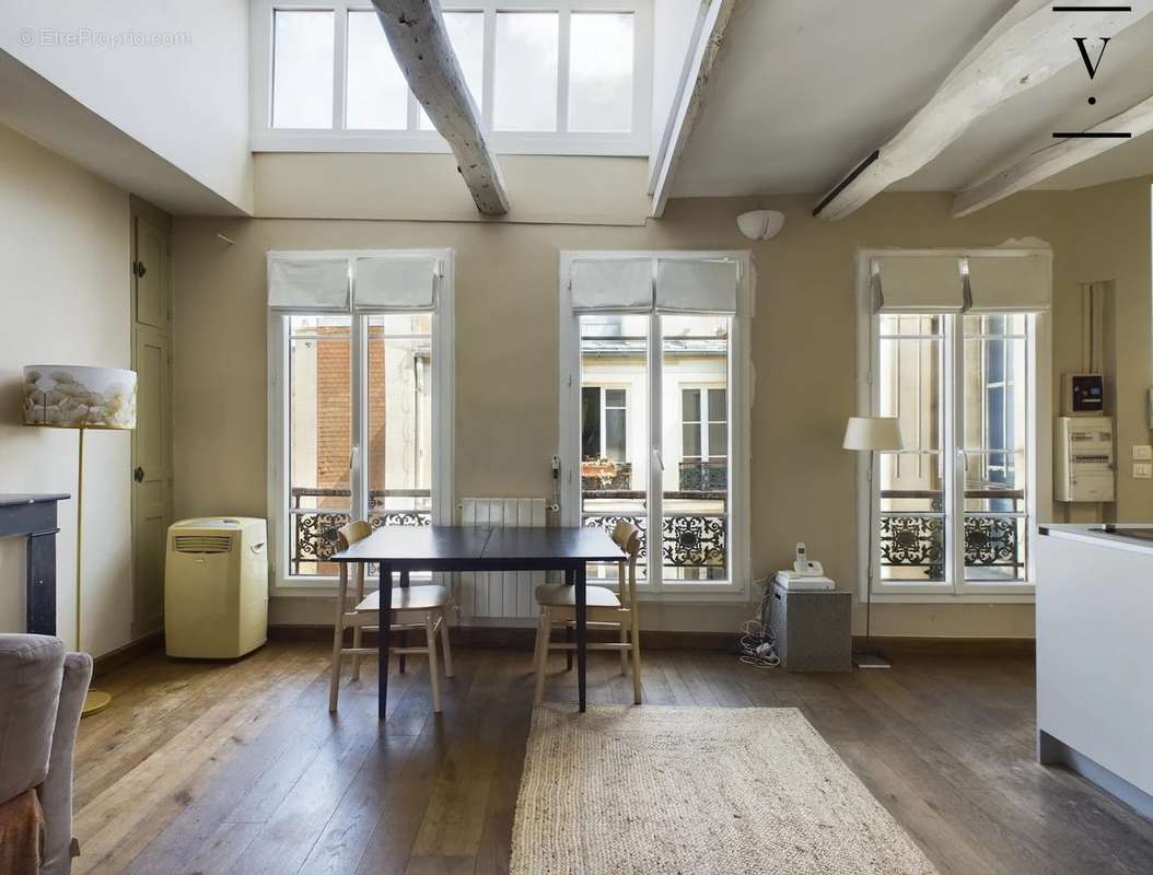 Appartement à PARIS-6E