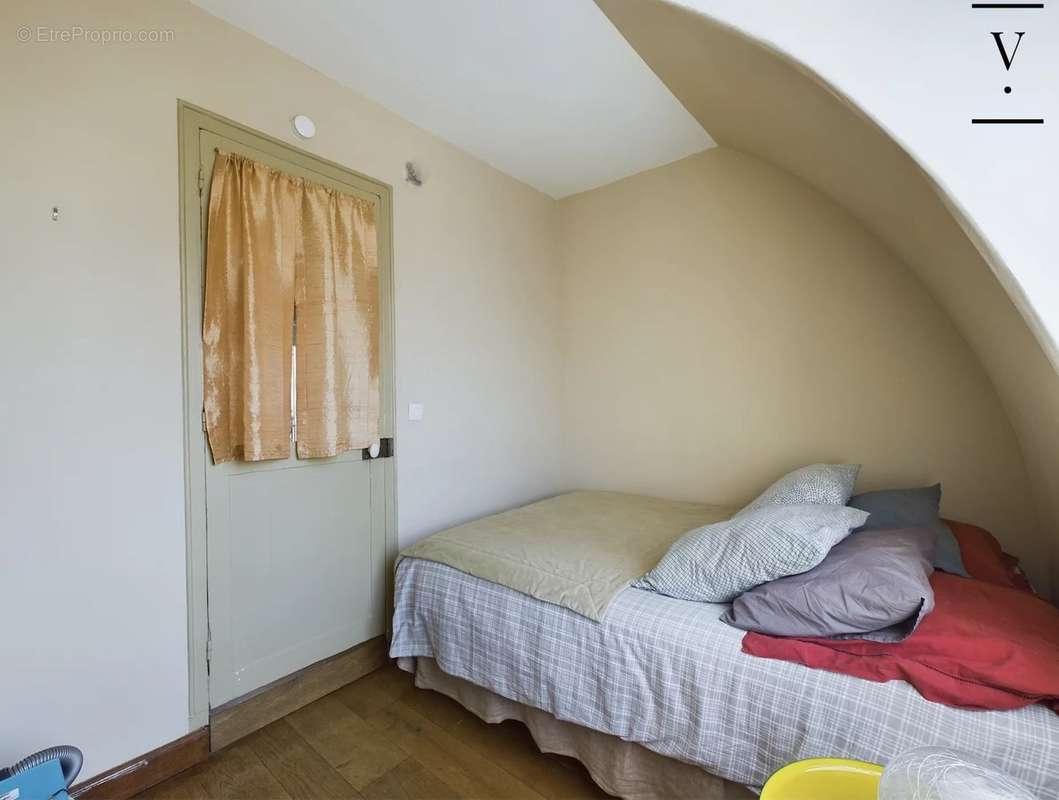 Appartement à PARIS-6E