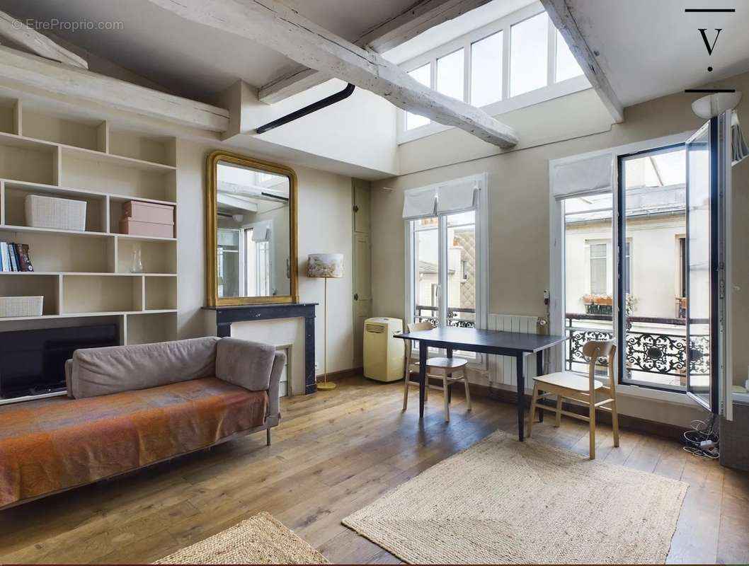 Appartement à PARIS-6E