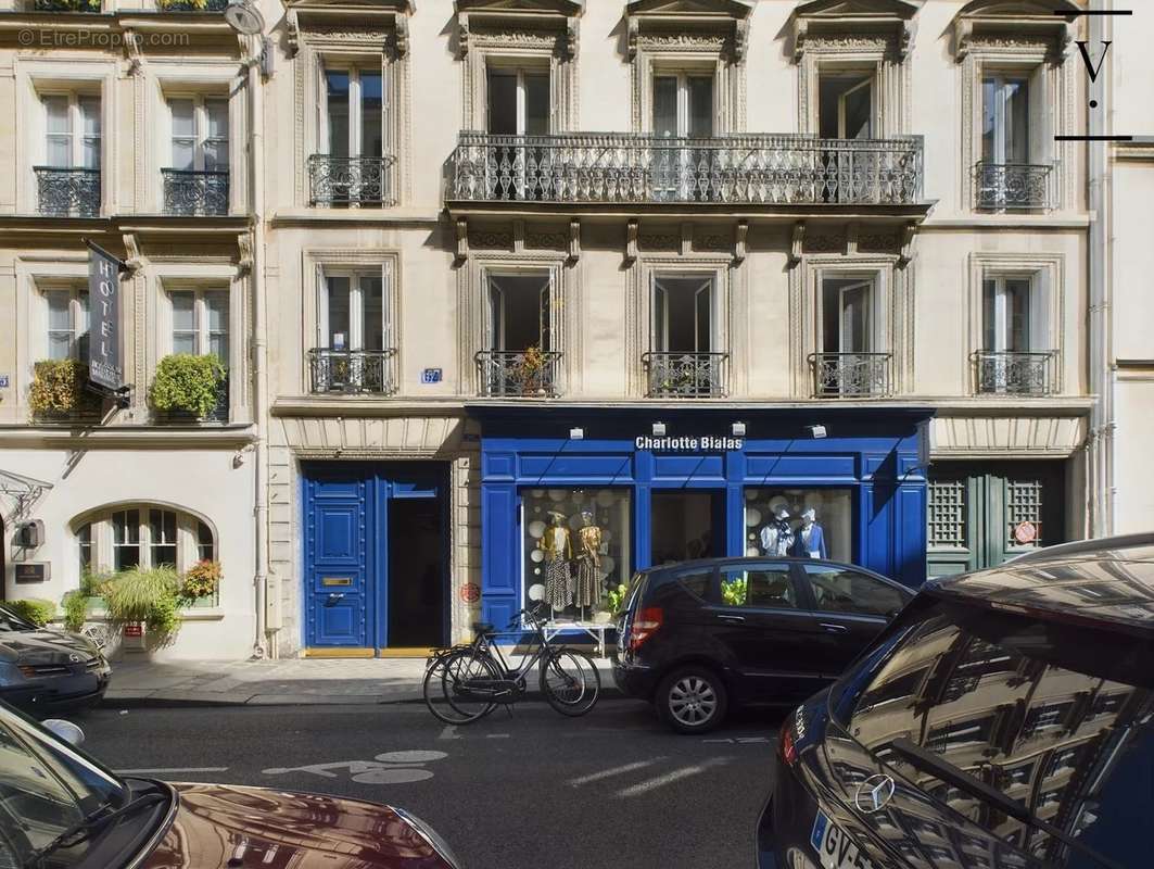 Appartement à PARIS-6E