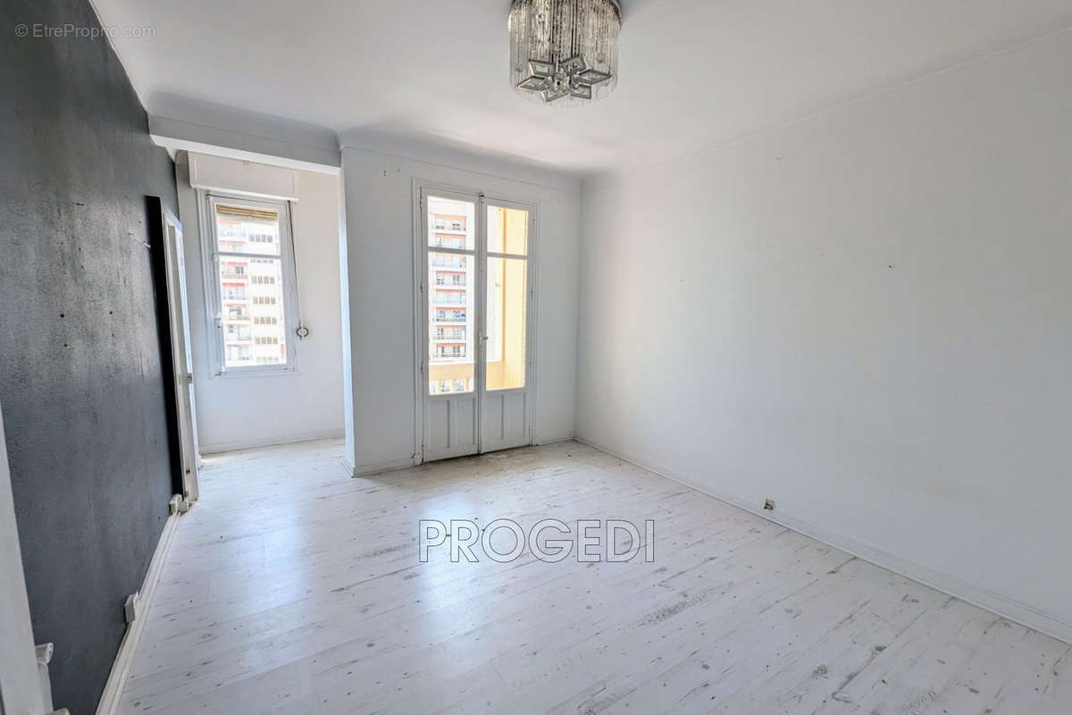 Appartement à BEAUSOLEIL