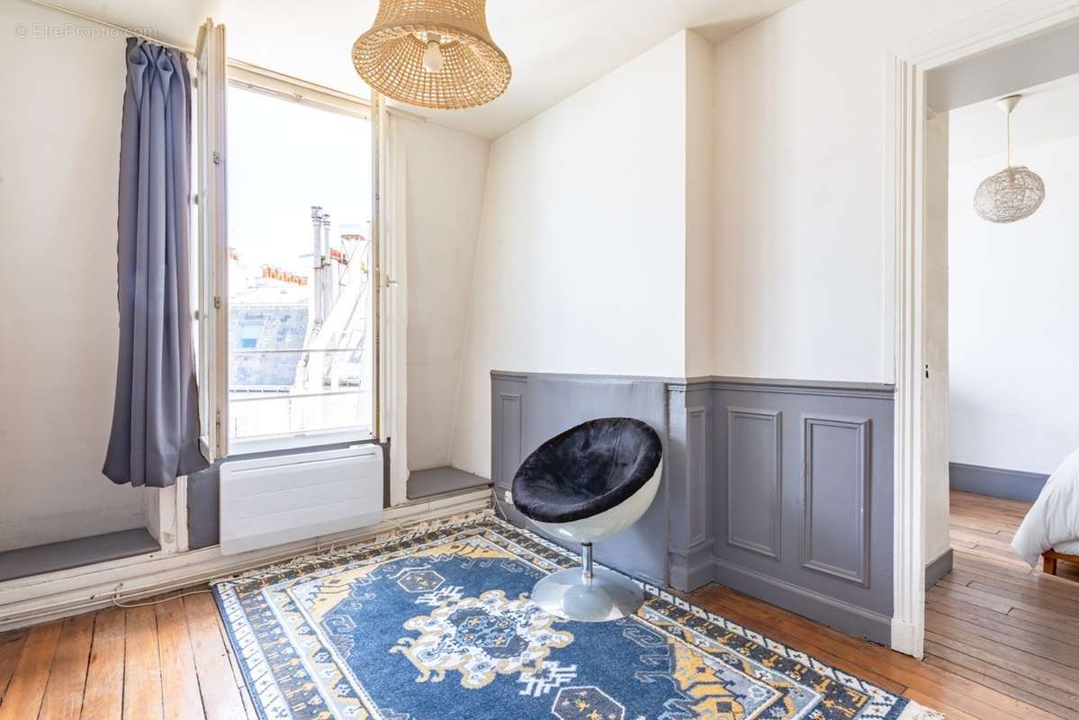 Appartement à PARIS-10E