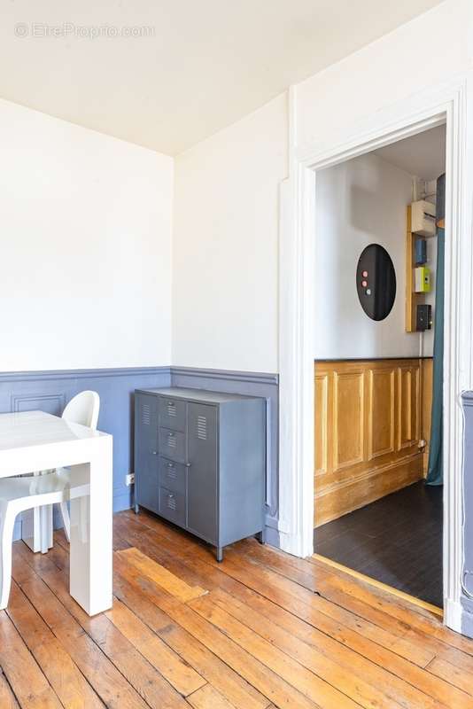 Appartement à PARIS-10E