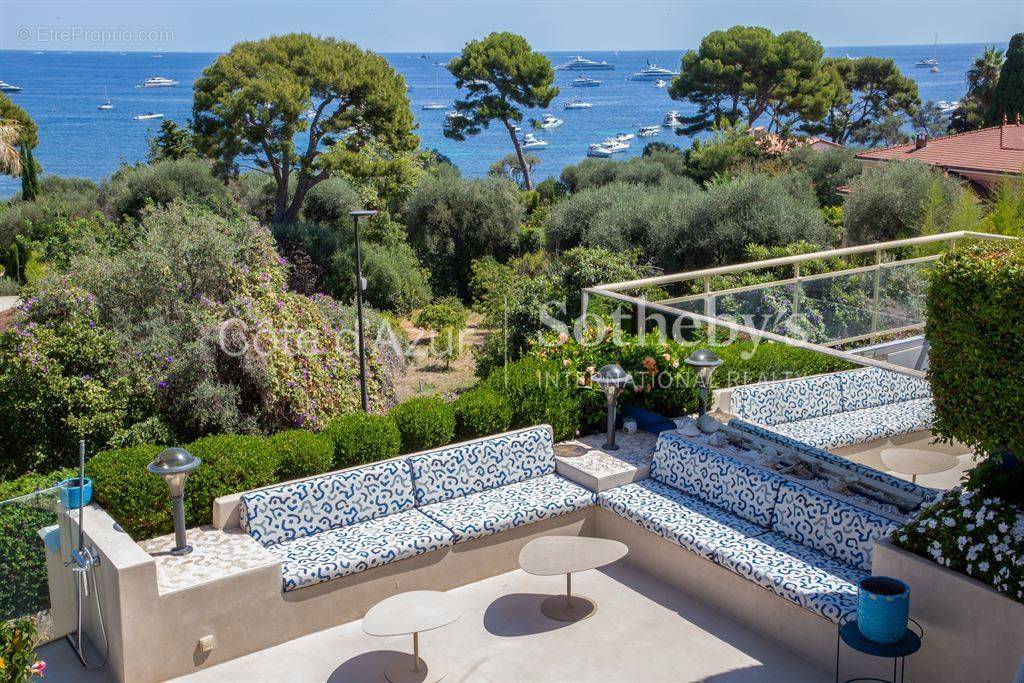 Appartement à SAINT-JEAN-CAP-FERRAT