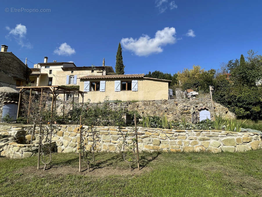 Maison à DIEULEFIT