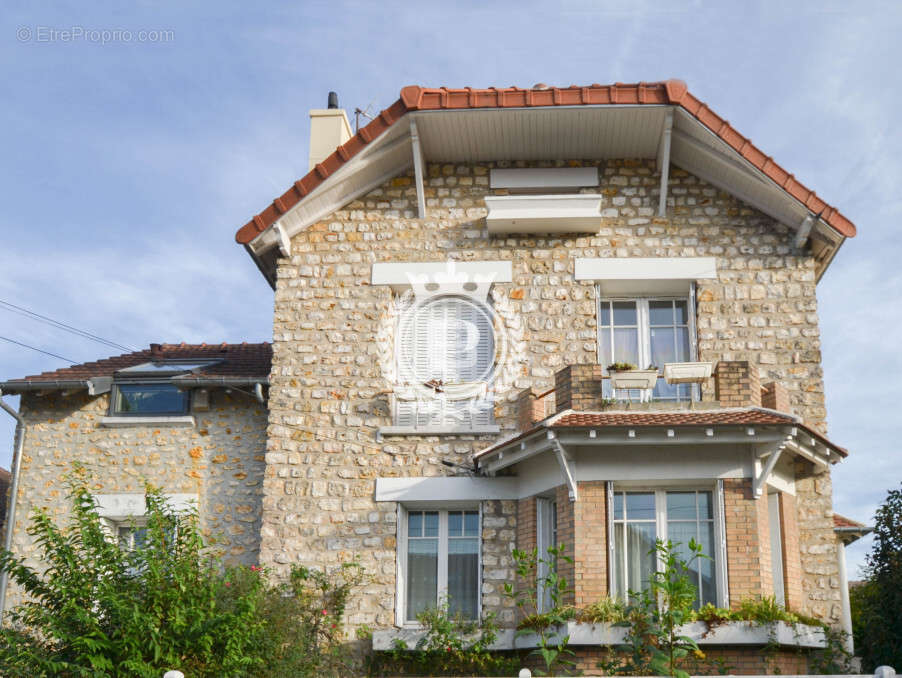 Maison à SAINT-LEU-LA-FORET