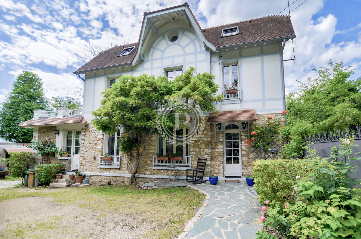 Maison à SOISY-SOUS-MONTMORENCY