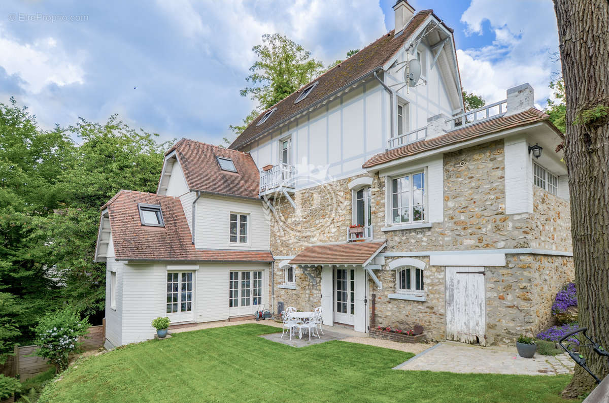 Maison à SOISY-SOUS-MONTMORENCY