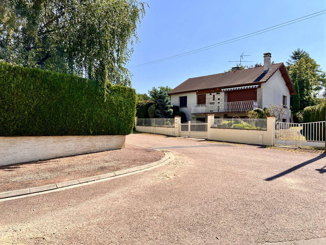 Maison à MARSANNAY-LE-BOIS