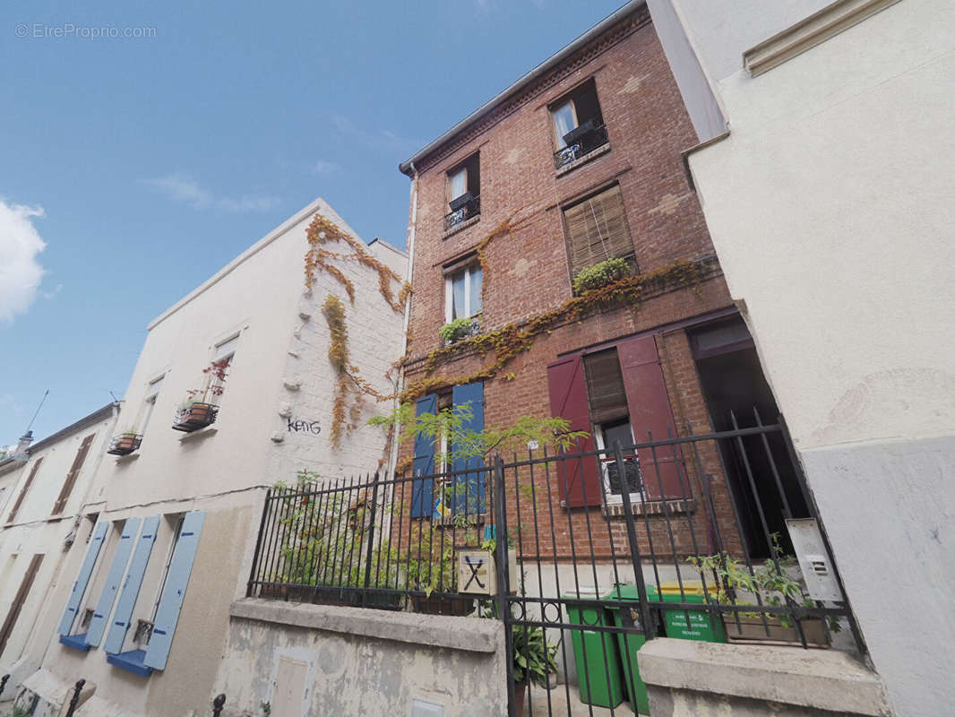 Appartement à PARIS-20E