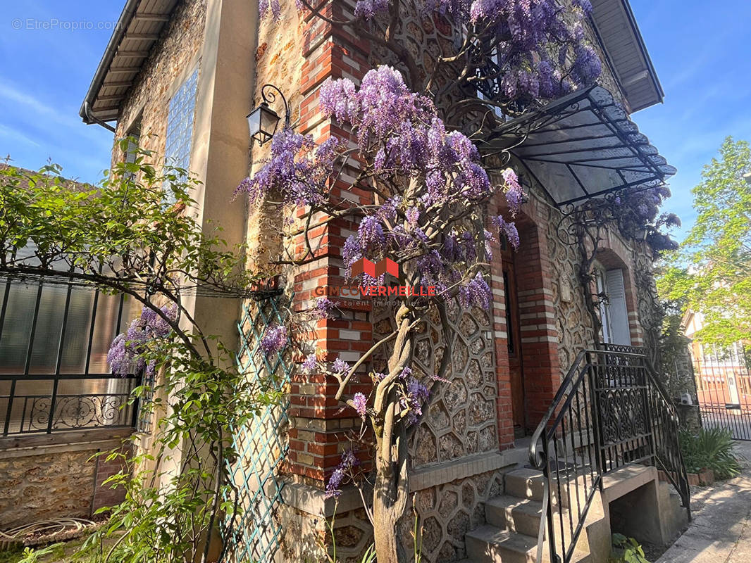 Maison à LE VESINET