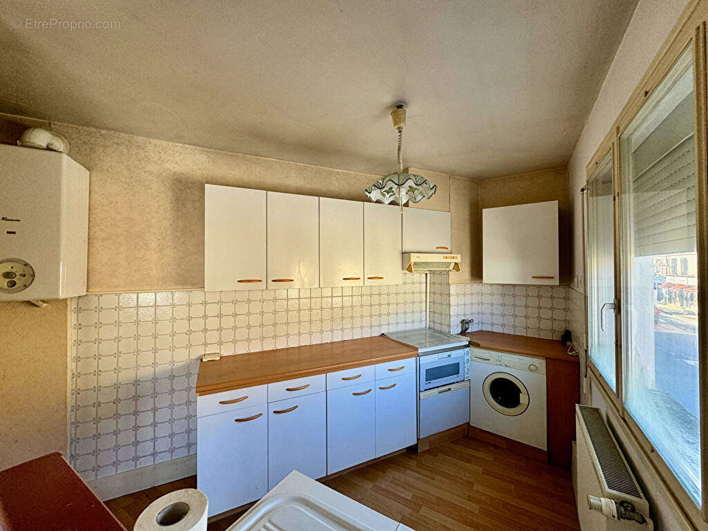 Appartement à GOND-PONTOUVRE