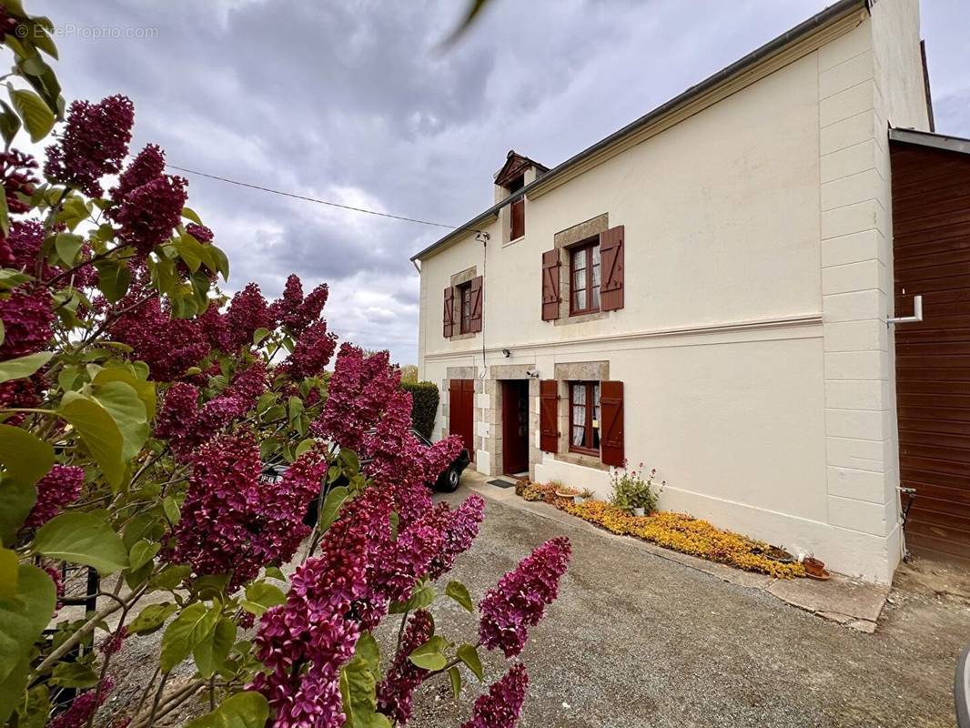 Maison à LE MINIHIC-SUR-RANCE