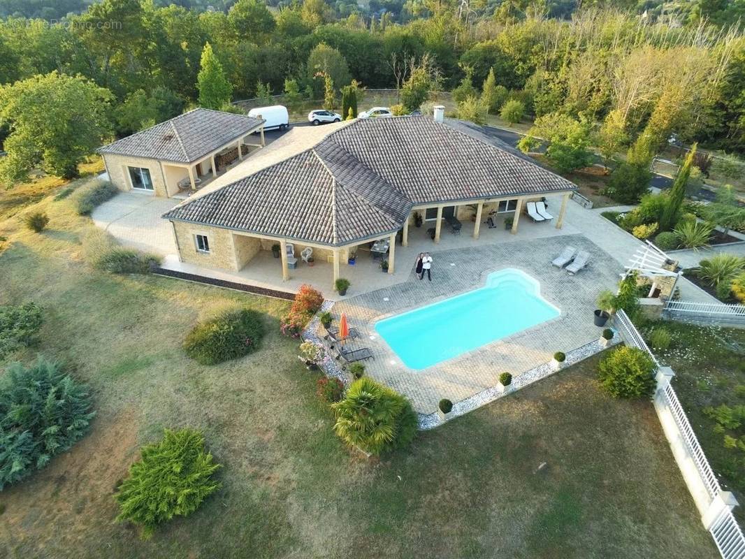 Maison à SARLAT-LA-CANEDA