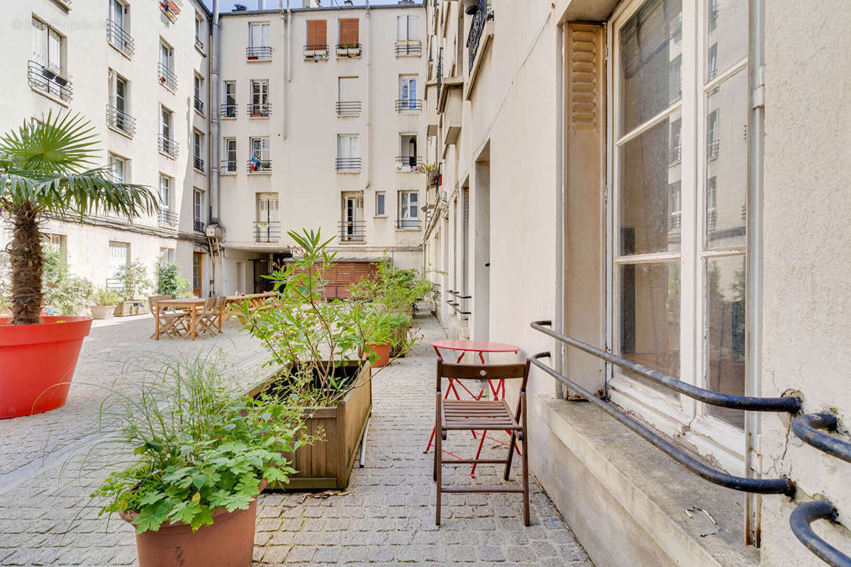 Appartement à PARIS-10E