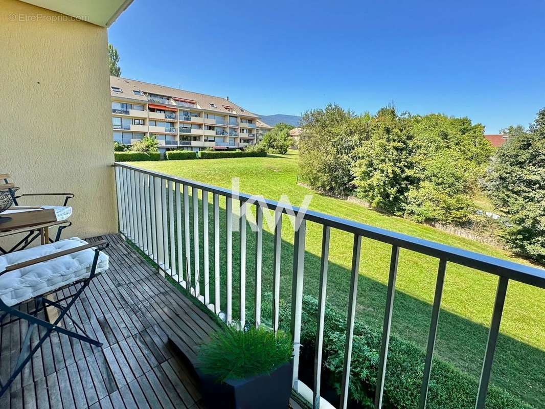 Appartement à DIVONNE-LES-BAINS