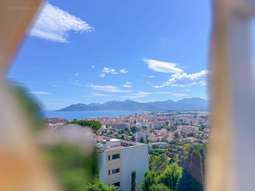 Appartement à CANNES