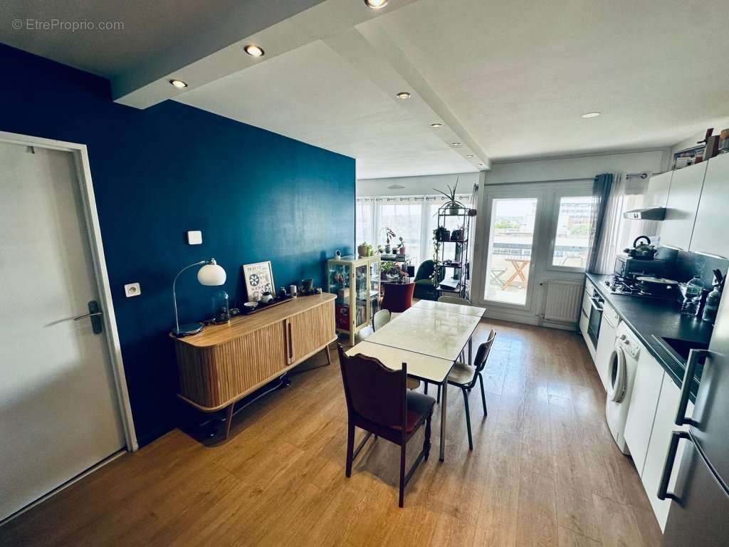 Appartement à LA MADELEINE