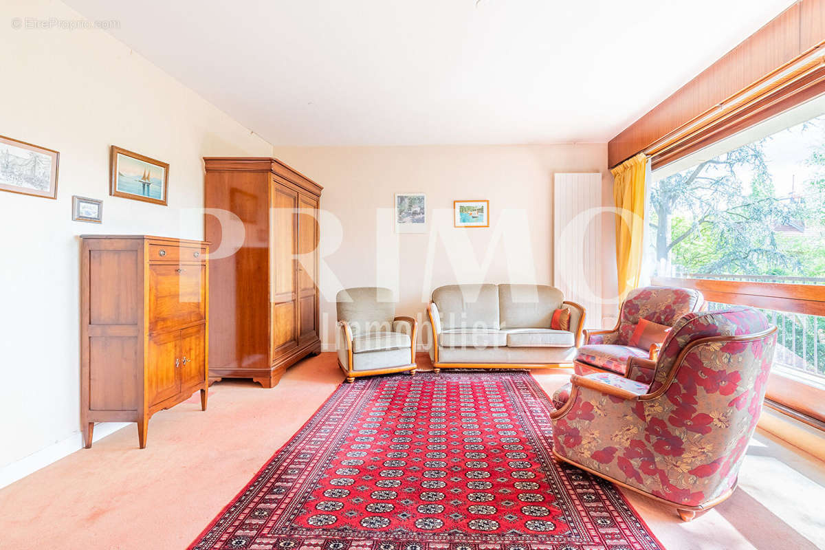 Appartement à CHATENAY-MALABRY