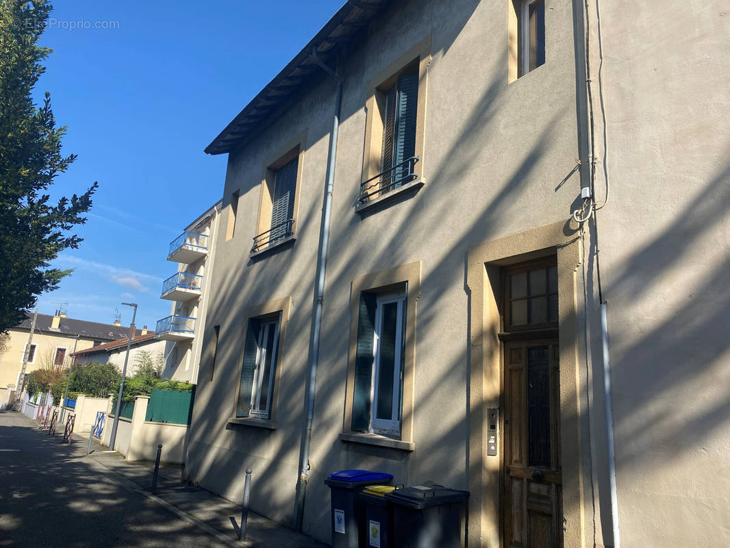 Appartement à BOURG-LES-VALENCE