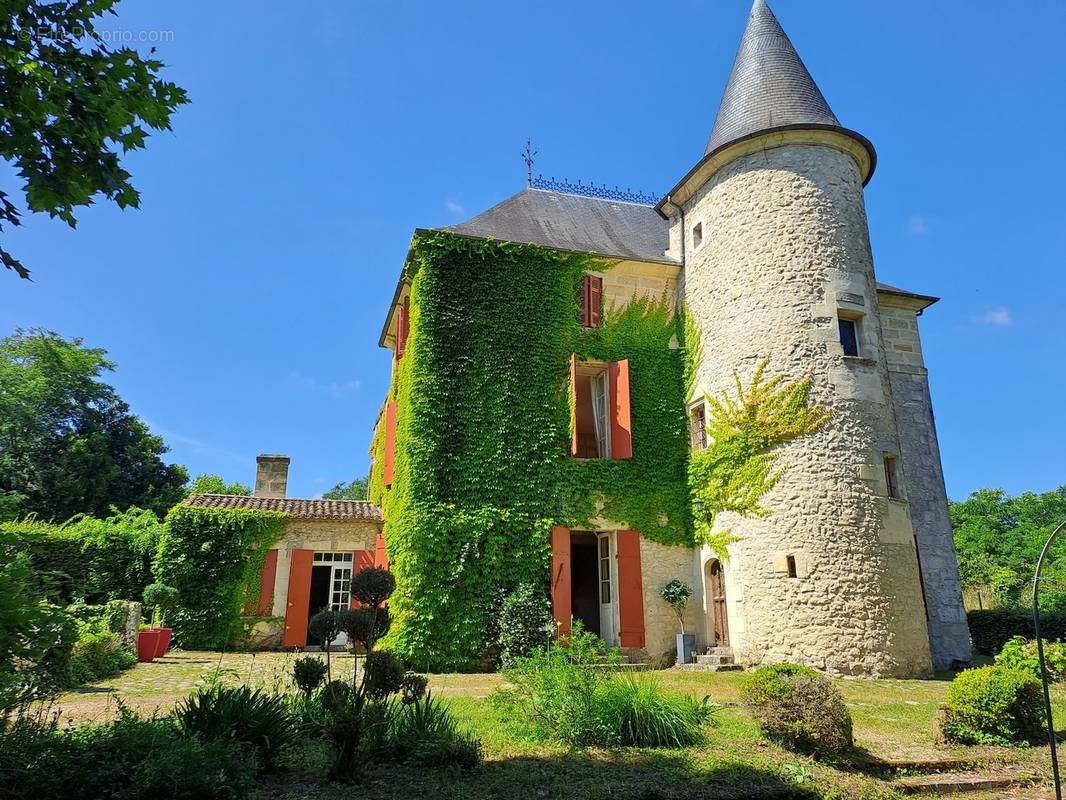 Appartement à SAINT-MEDARD-D&#039;EYRANS