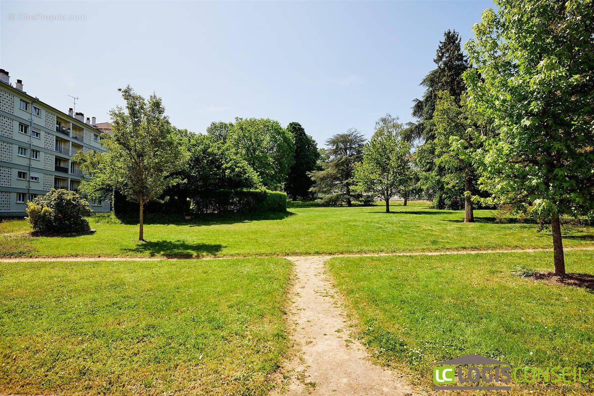 Appartement à CHATENAY-MALABRY