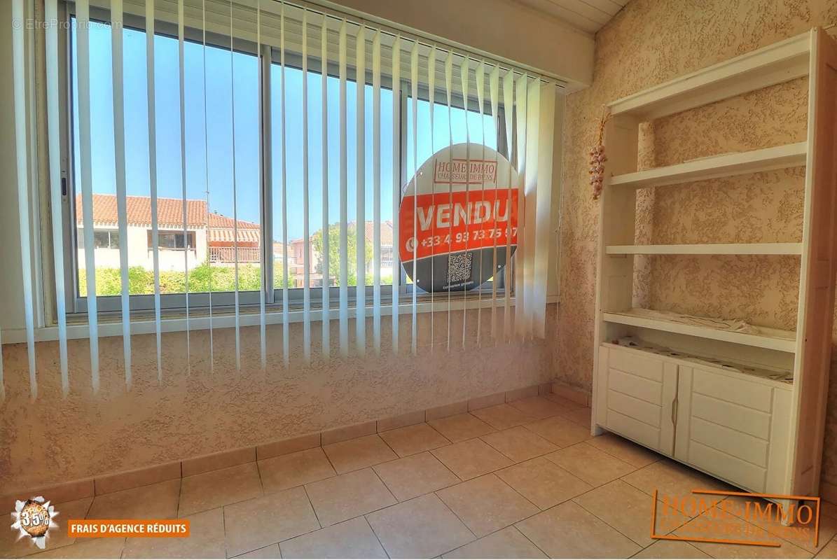 Appartement à VILLENEUVE-LOUBET